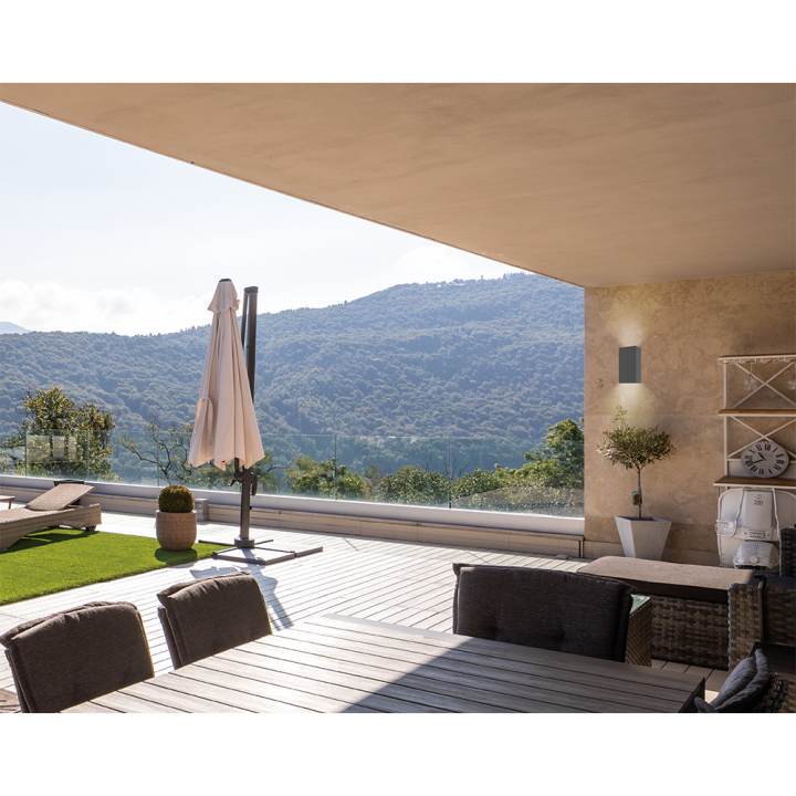 APPLIQUE MURALE CARREE 68*78*160MM ANTHRACITE 2X GU10 IP65,CLASS I